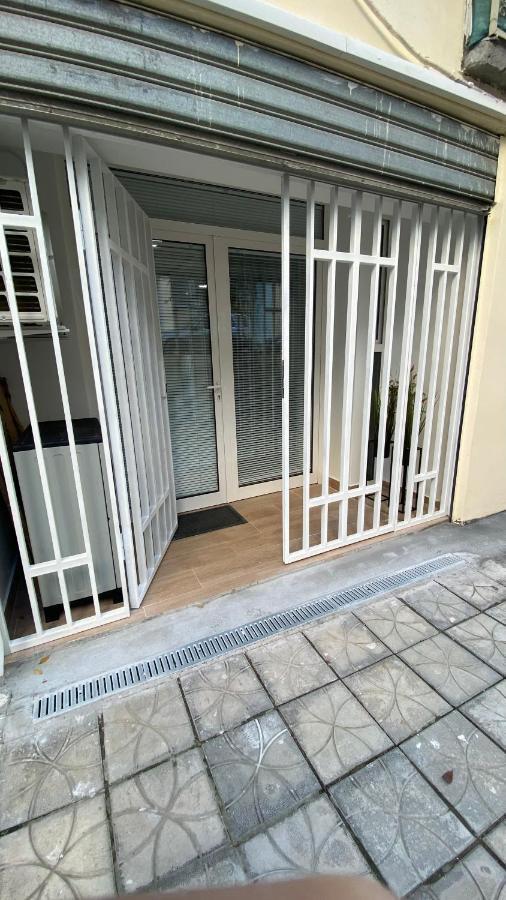 Kosta'S Home Тирана Екстериор снимка